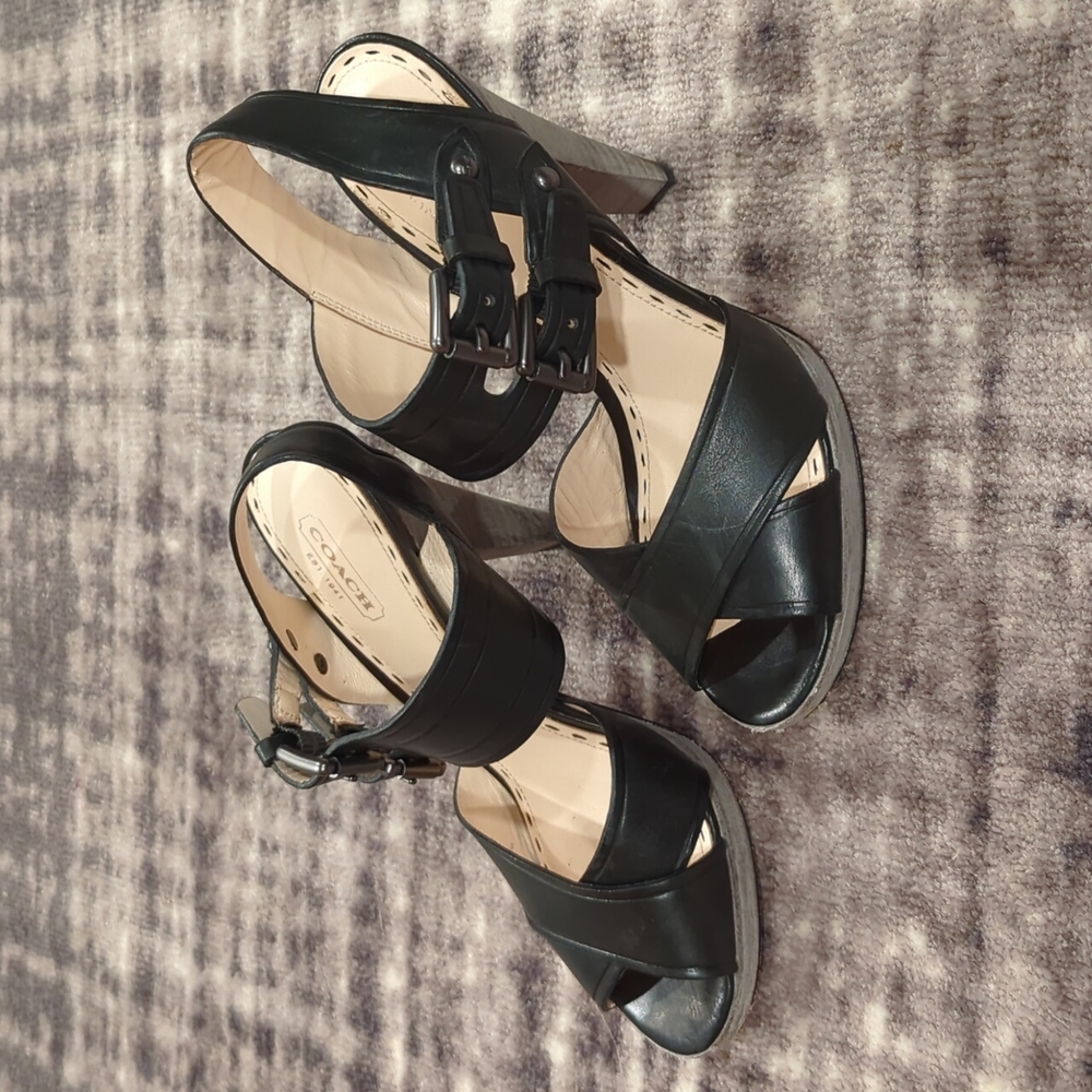 Coach black strappy sandal - Picture 4 of 7